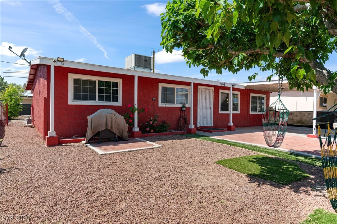 2809 Webster Street Property Photo