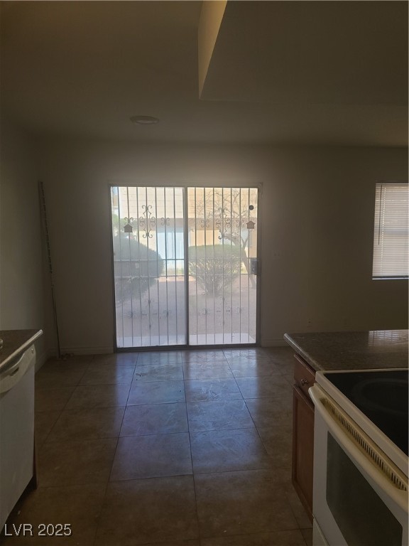5248 Greene Lane B Property Photo 24