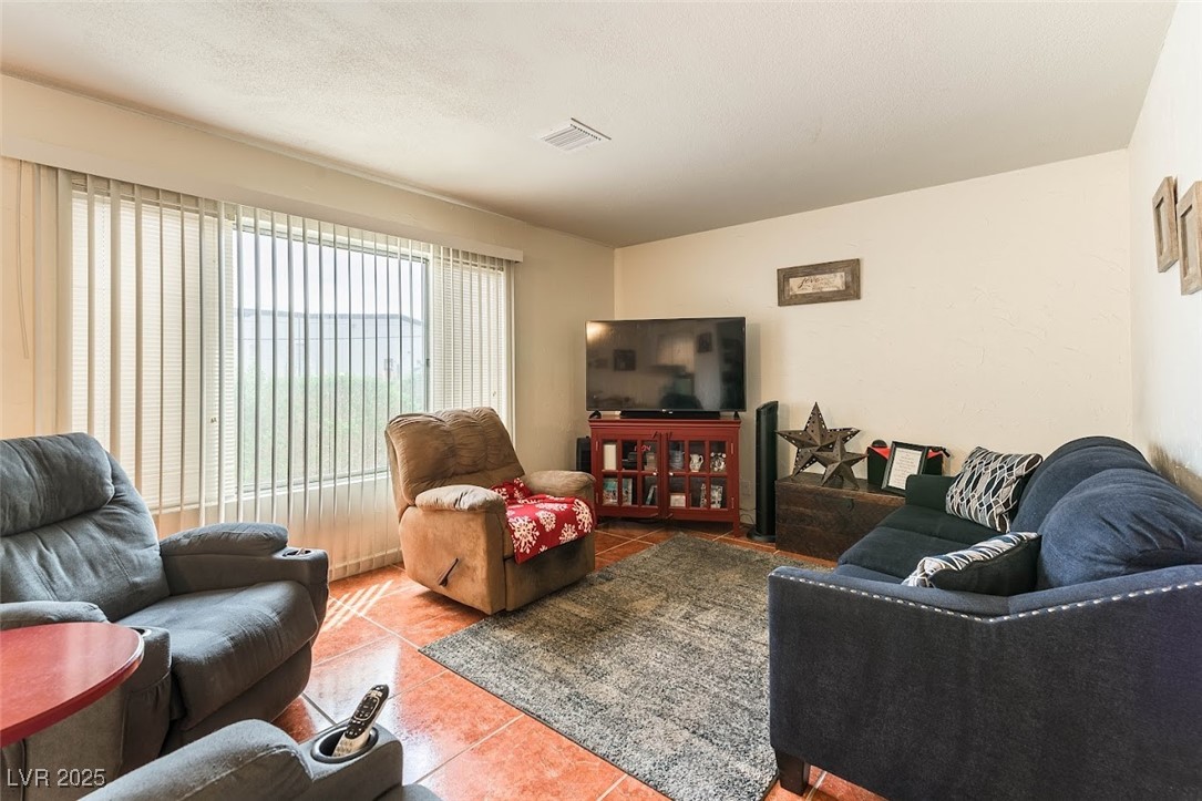 555 Rene Lane Property Photo 6