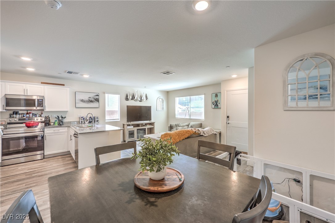 2657 Fawn Beige Court Property Photo 16