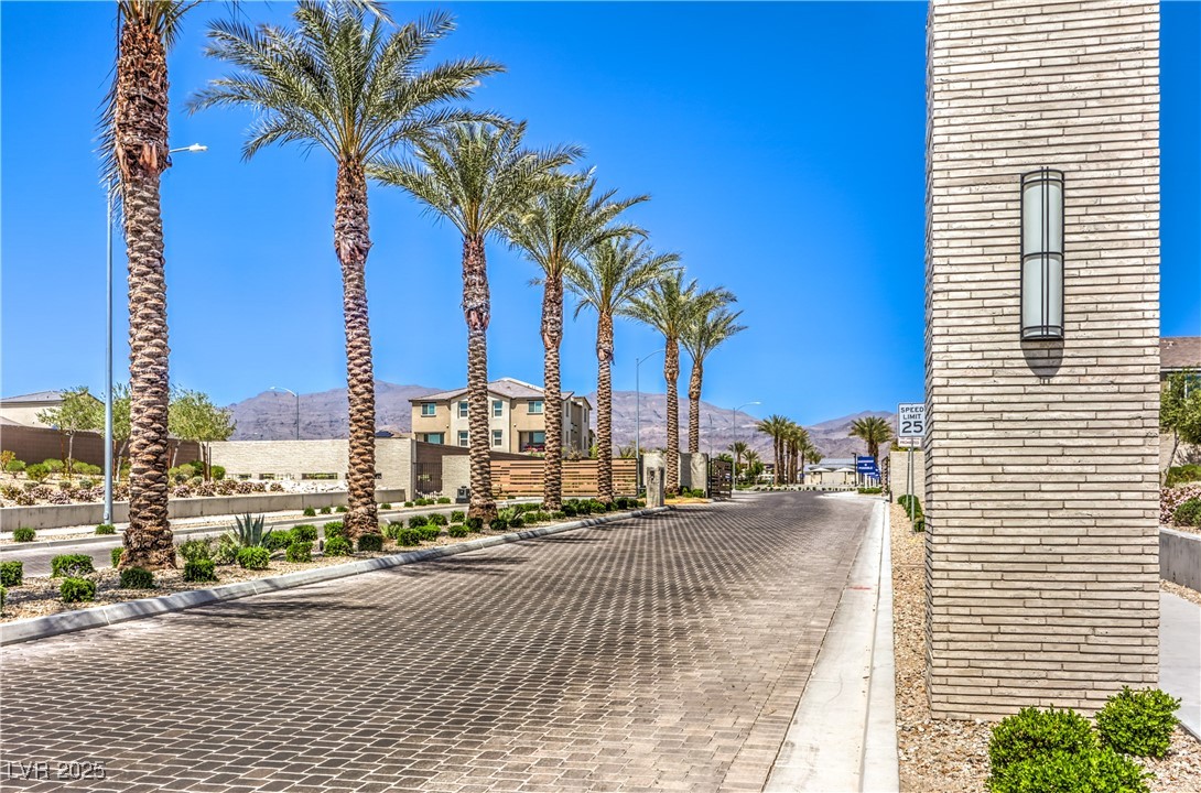 2657 Fawn Beige Court Property Photo 40