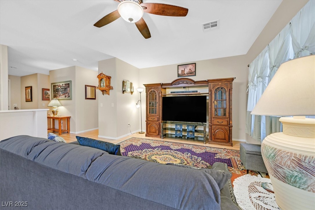 2091 Waterton Rivers Drive Property Photo 7