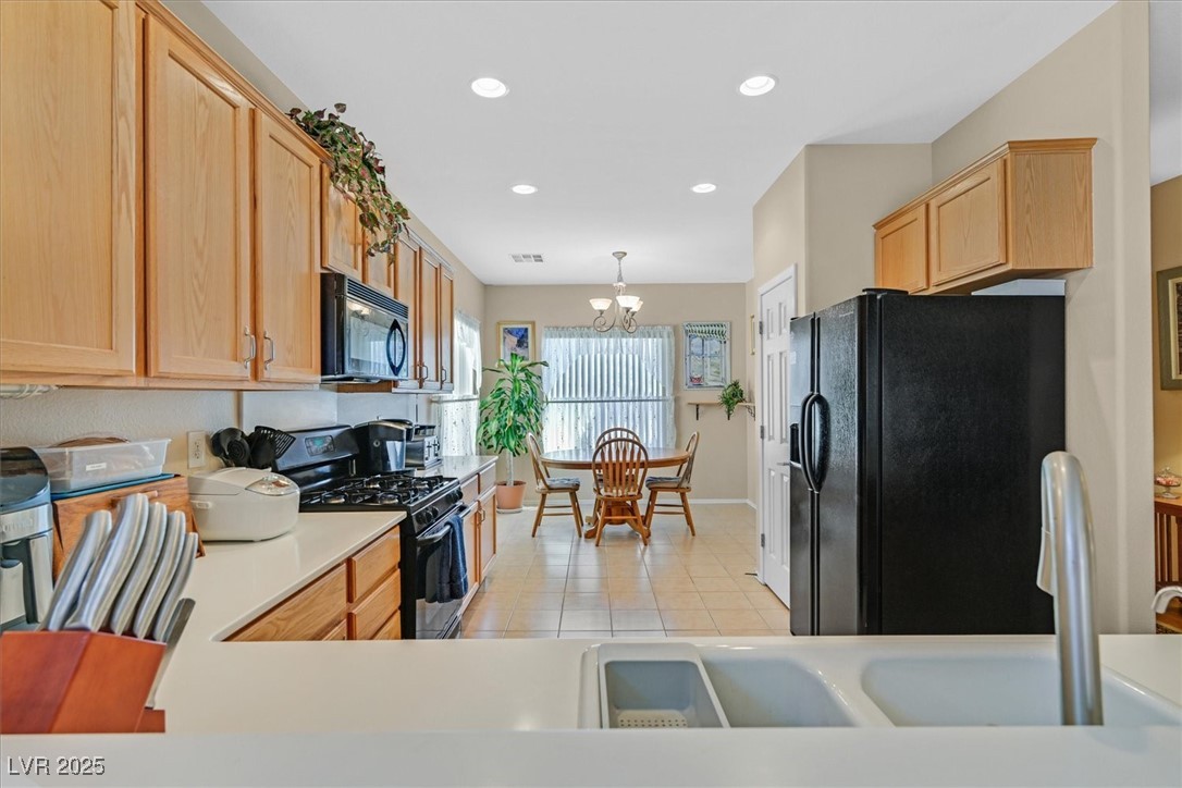 2091 Waterton Rivers Drive Property Photo 10
