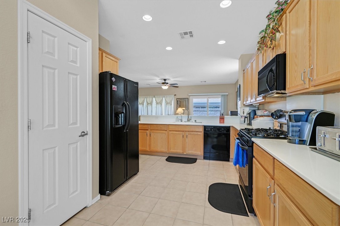 2091 Waterton Rivers Drive Property Photo 12