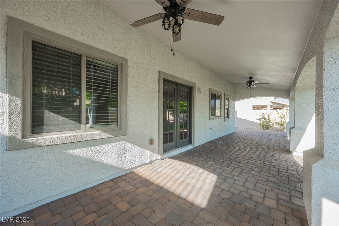 3409 Catherine Mermet Avenue Property Photo 21