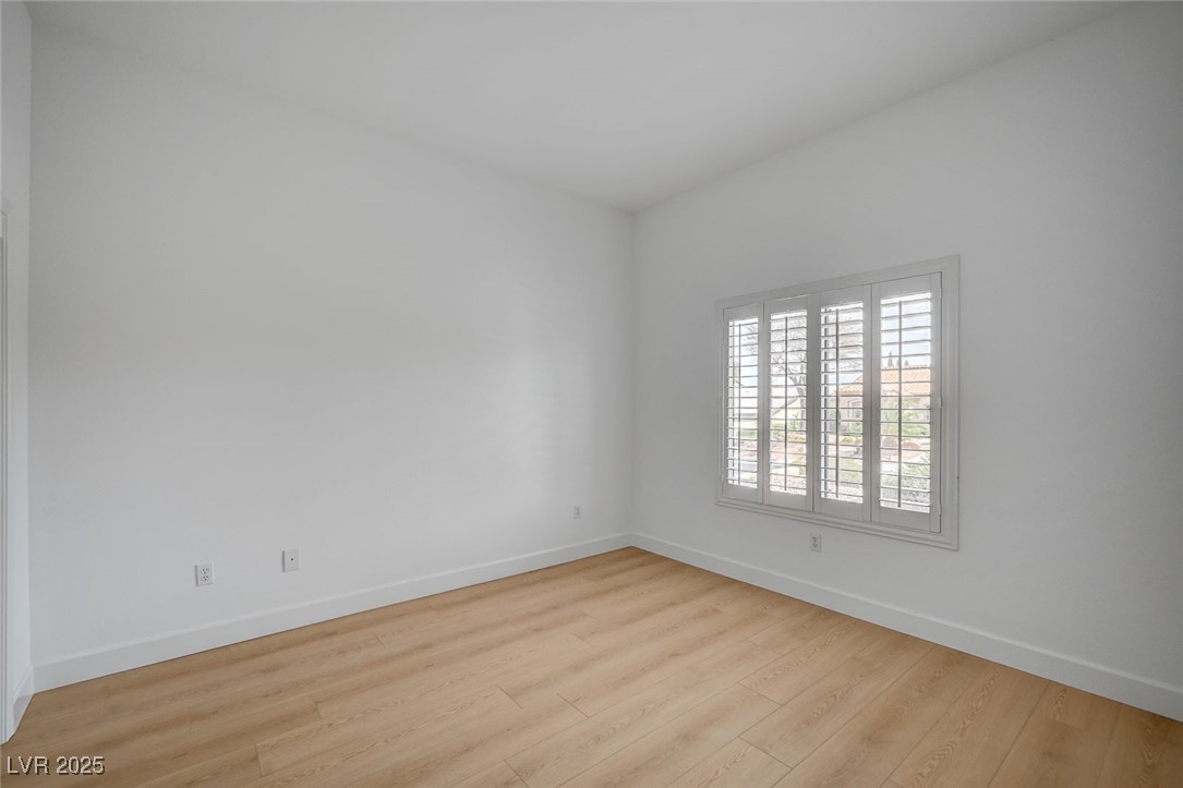 2721 Faiss Drive Property Photo 19