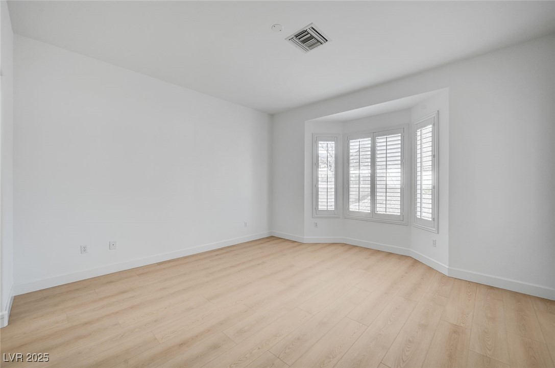 2721 Faiss Drive Property Photo 23