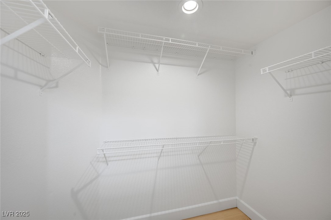 2721 Faiss Drive Property Photo 27
