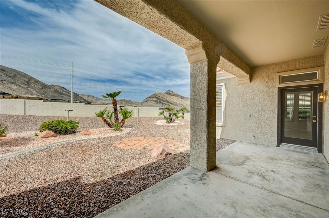2721 Faiss Drive Property Photo 33
