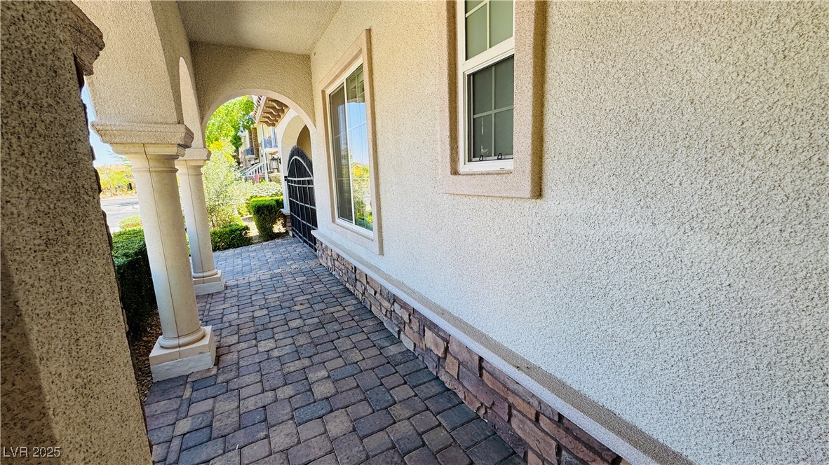 3179 Palazzo Reale Avenue Property Photo 4