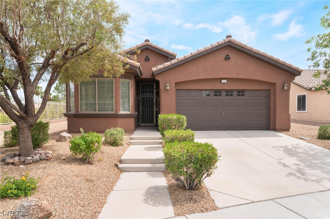3725 Rocklin Peak Avenue Property Photo 1