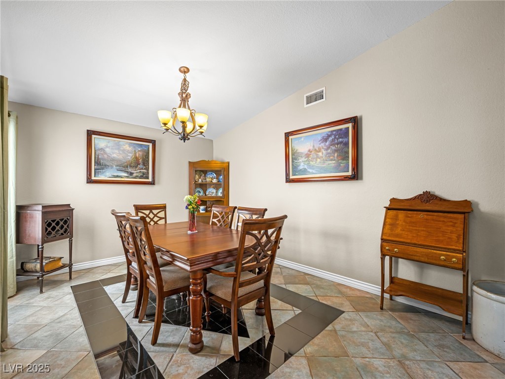 2212 Marble Gorge Drive Property Photo 8