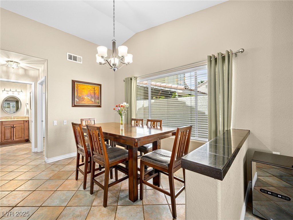 2212 Marble Gorge Drive Property Photo 13