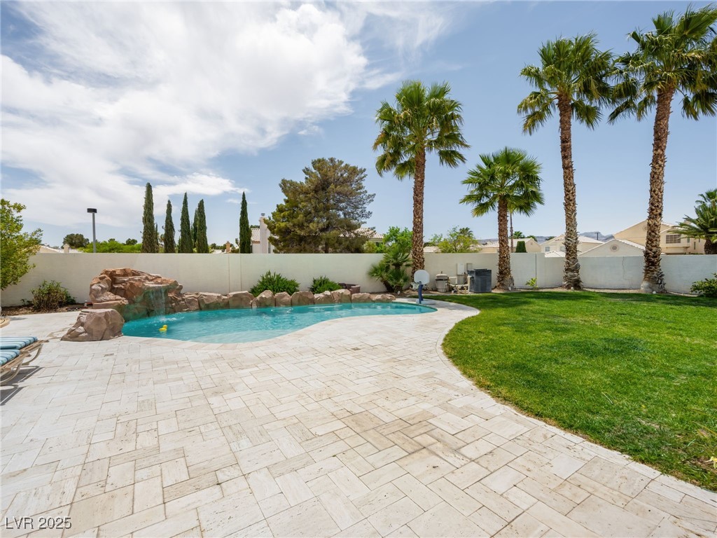 2212 Marble Gorge Drive Property Photo 38