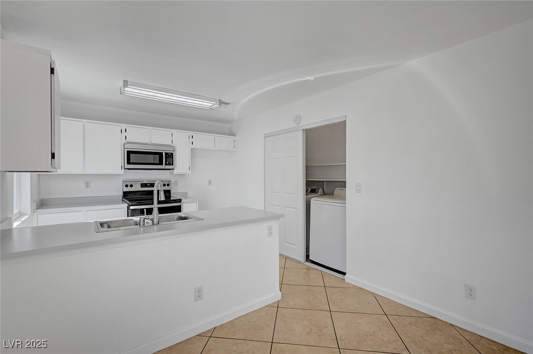 2722 Sesame Drive Property Photo 10