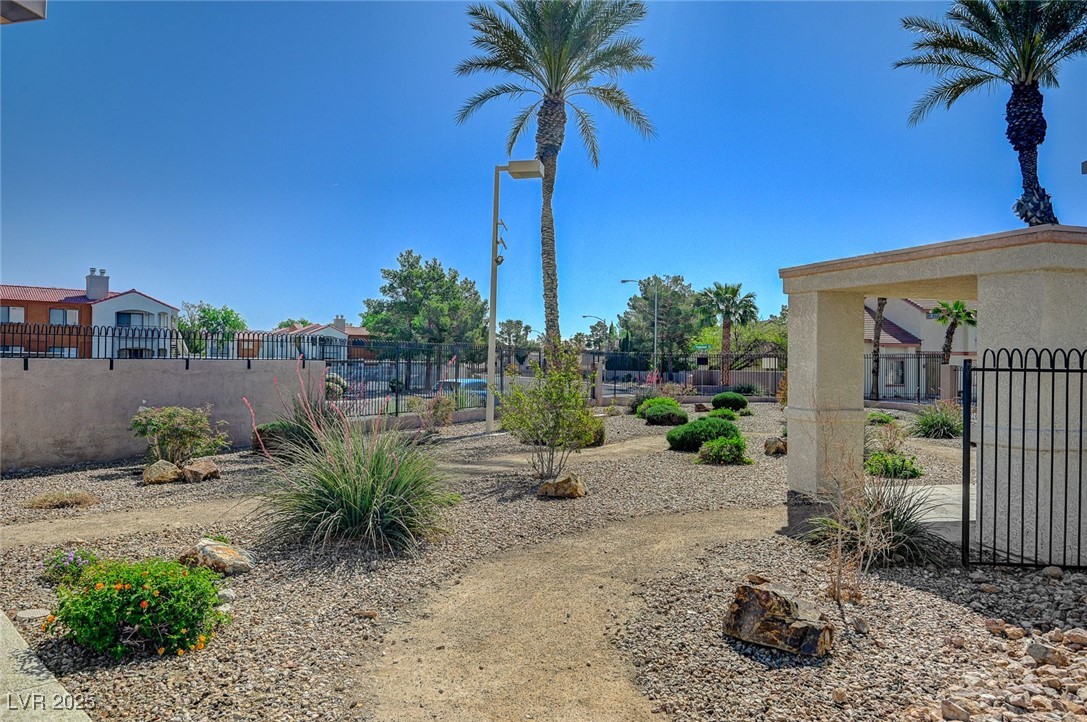 2722 Sesame Drive Property Photo 42