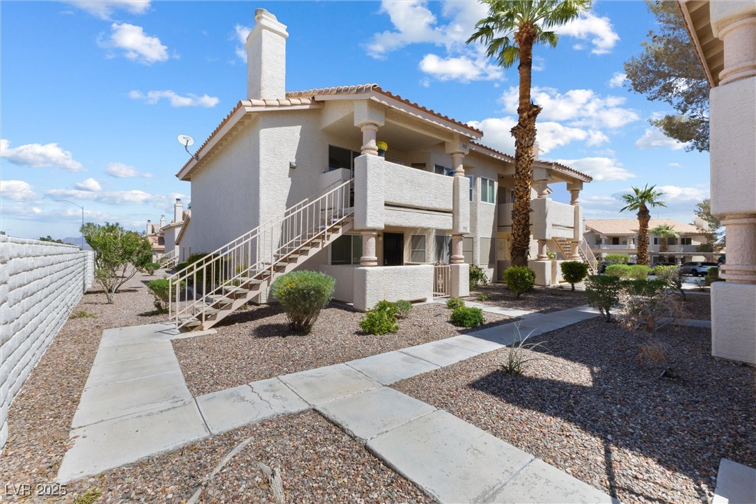 925 Boulder Mesa Drive 102 Property Photo 1