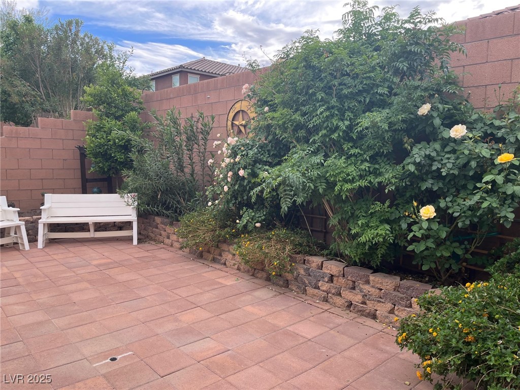 703 Shiva Street Property Photo 44