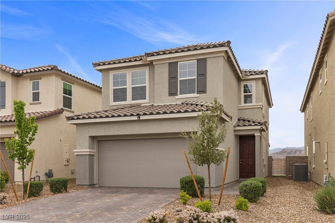 2293 Teatro Avenue Property Photo 1