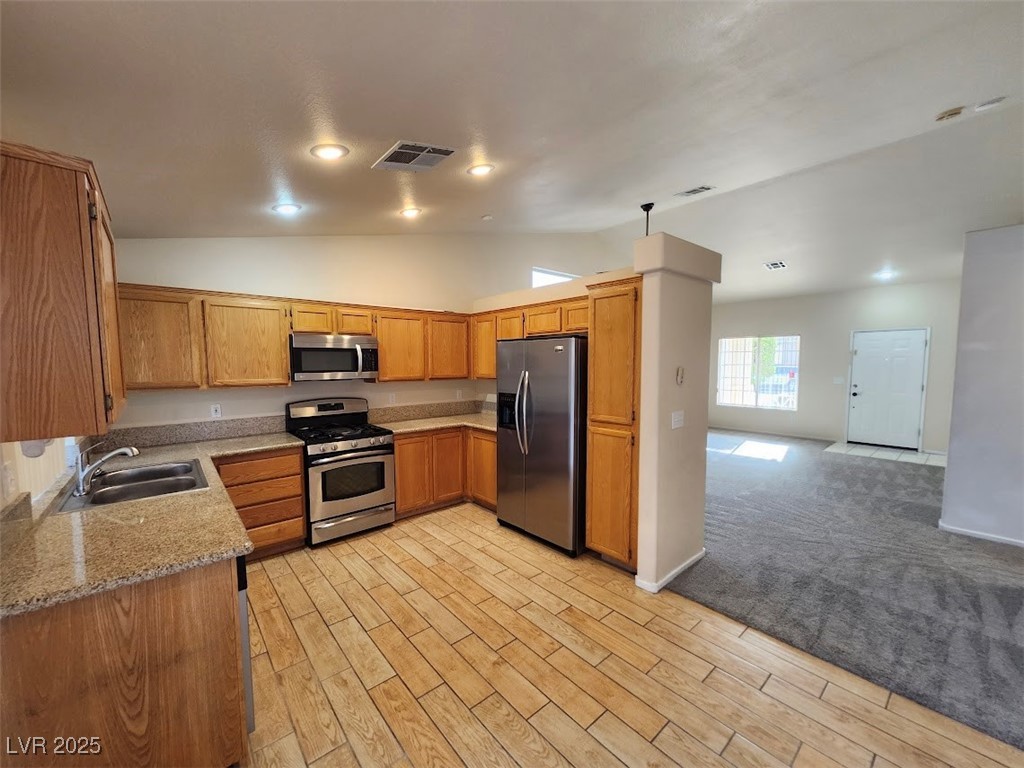 5512 Morningcross Street Property Photo 9