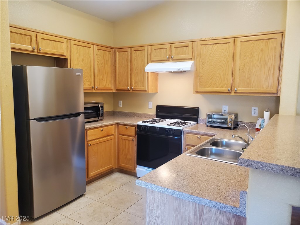 4624 Snake Eyes Street 101 Property Photo 2