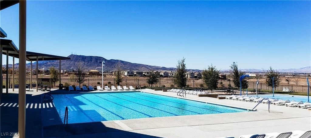 800 Cadence View Way Property Photo 42