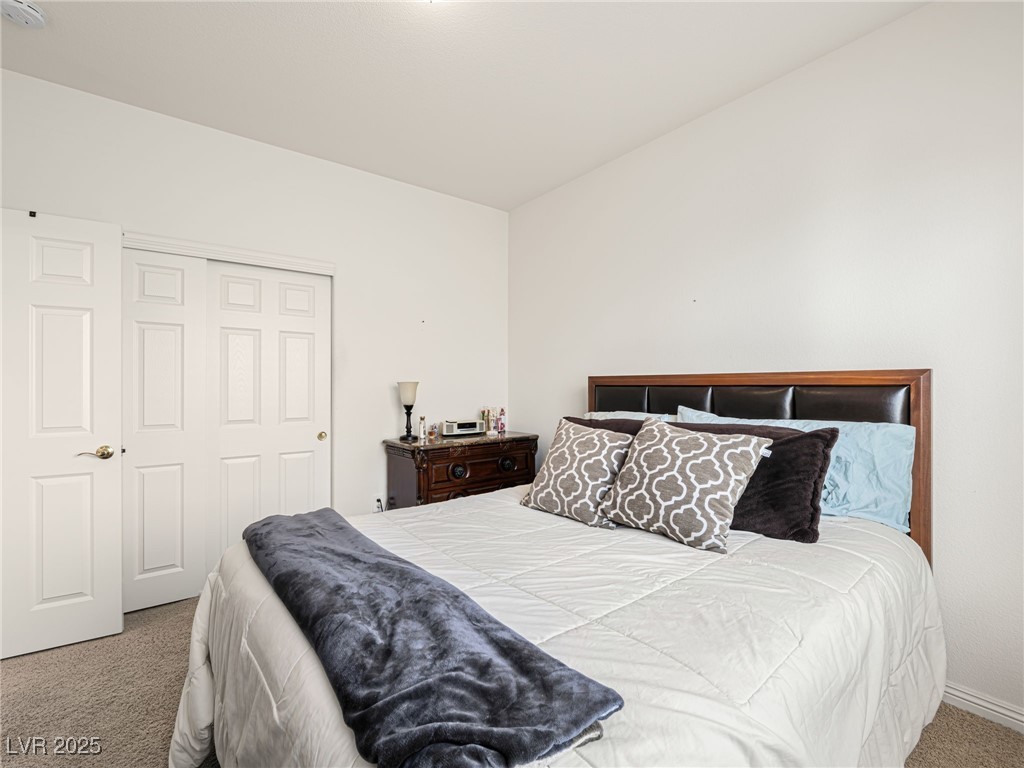 10215 Villa Arceno Avenue Property Photo 11