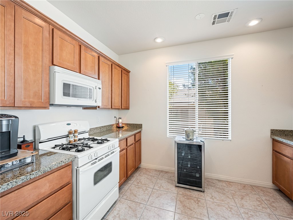 10215 Villa Arceno Avenue Property Photo 15