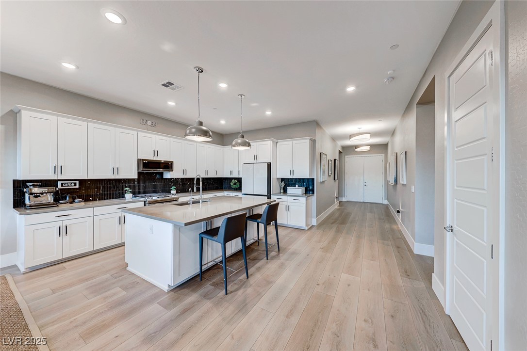 93 Reverie Heights Avenue Property Photo 15