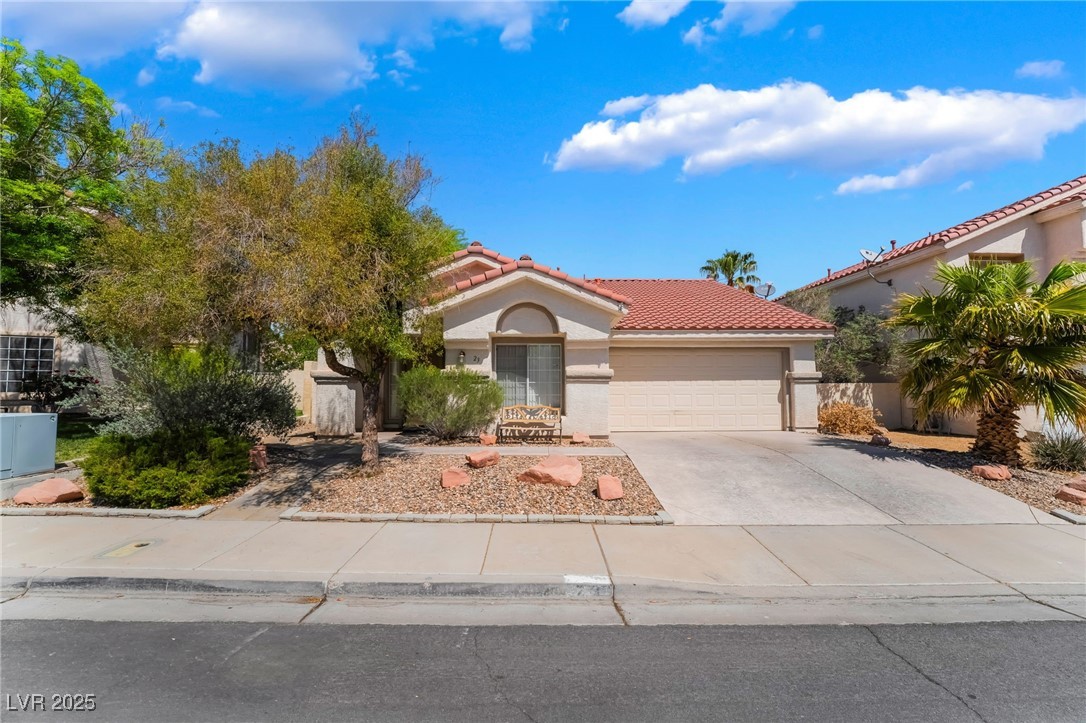 23 Mesquite Village Circle Property Photo 1