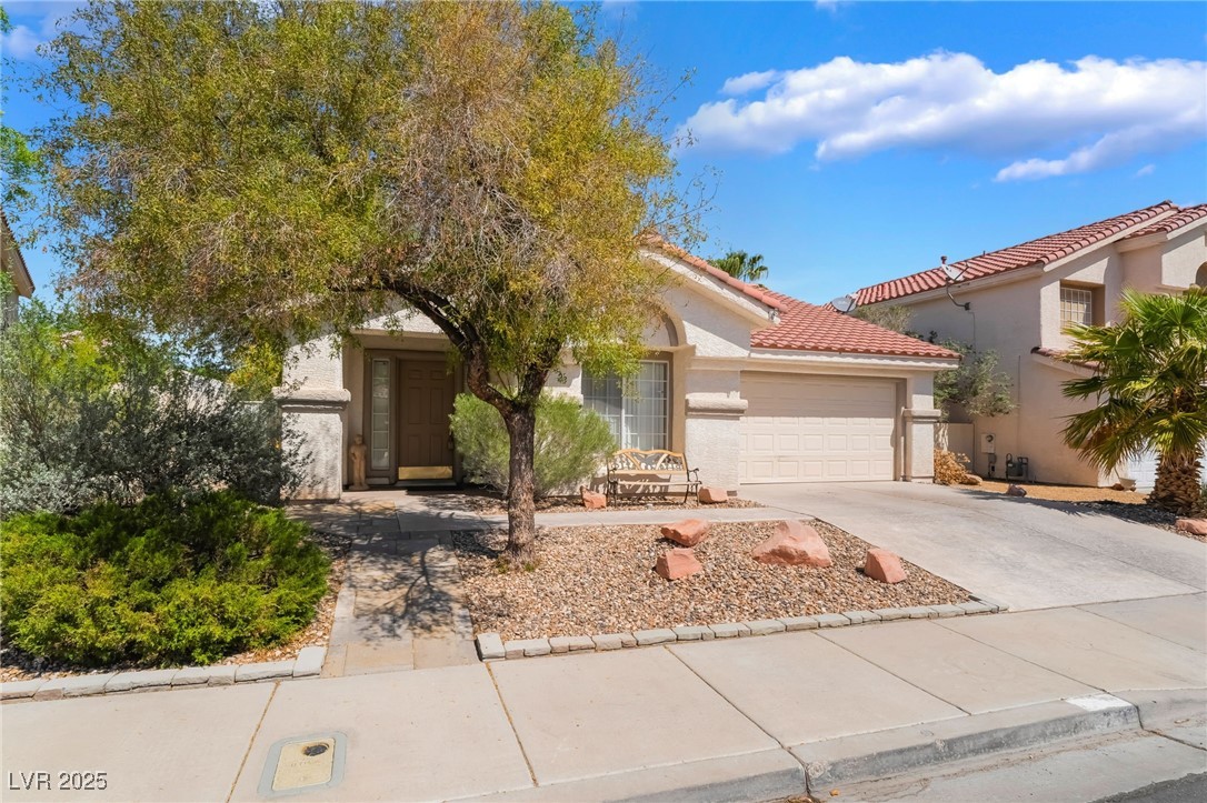 23 Mesquite Village Circle Property Photo 3