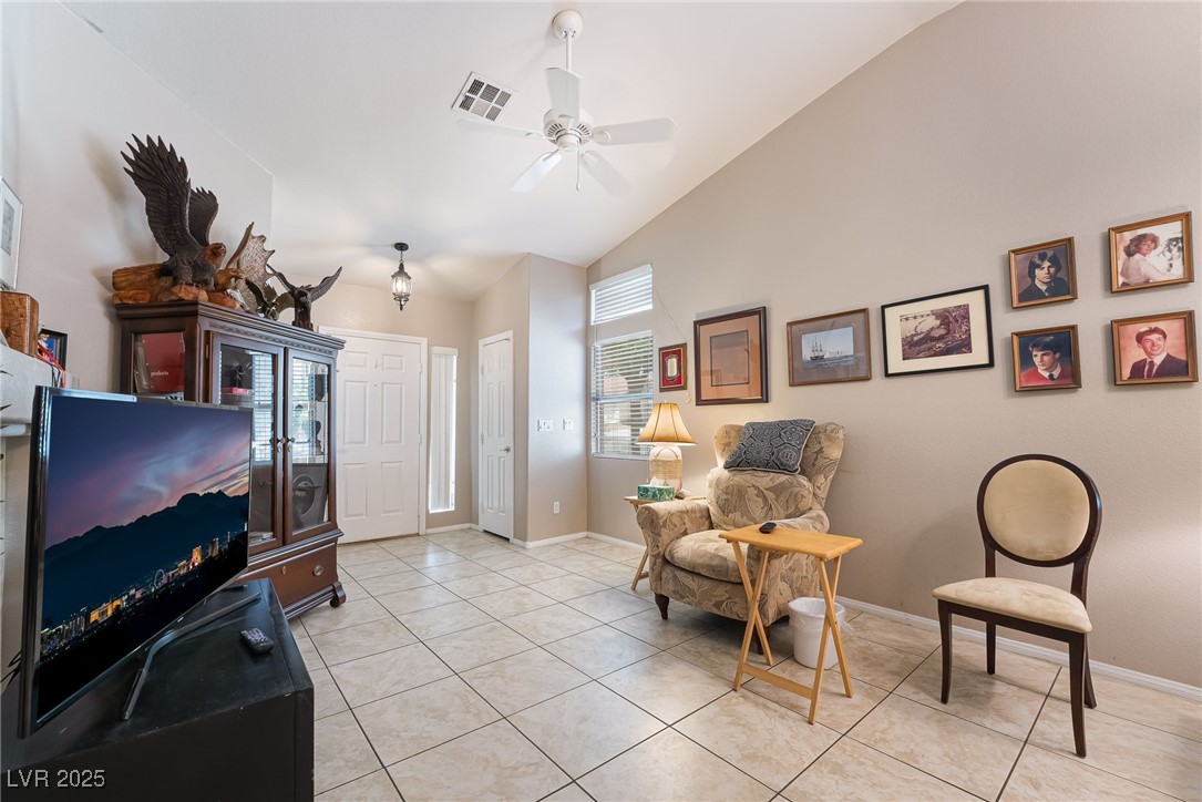 23 Mesquite Village Circle Property Photo 7