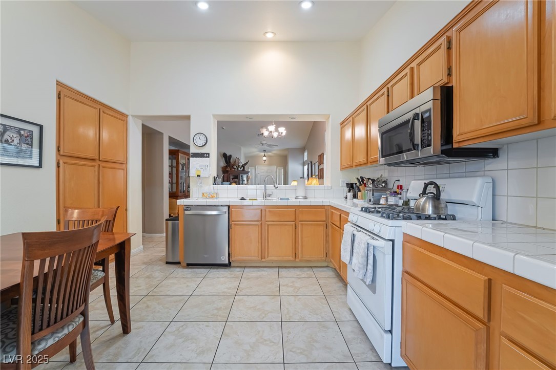 23 Mesquite Village Circle Property Photo 12