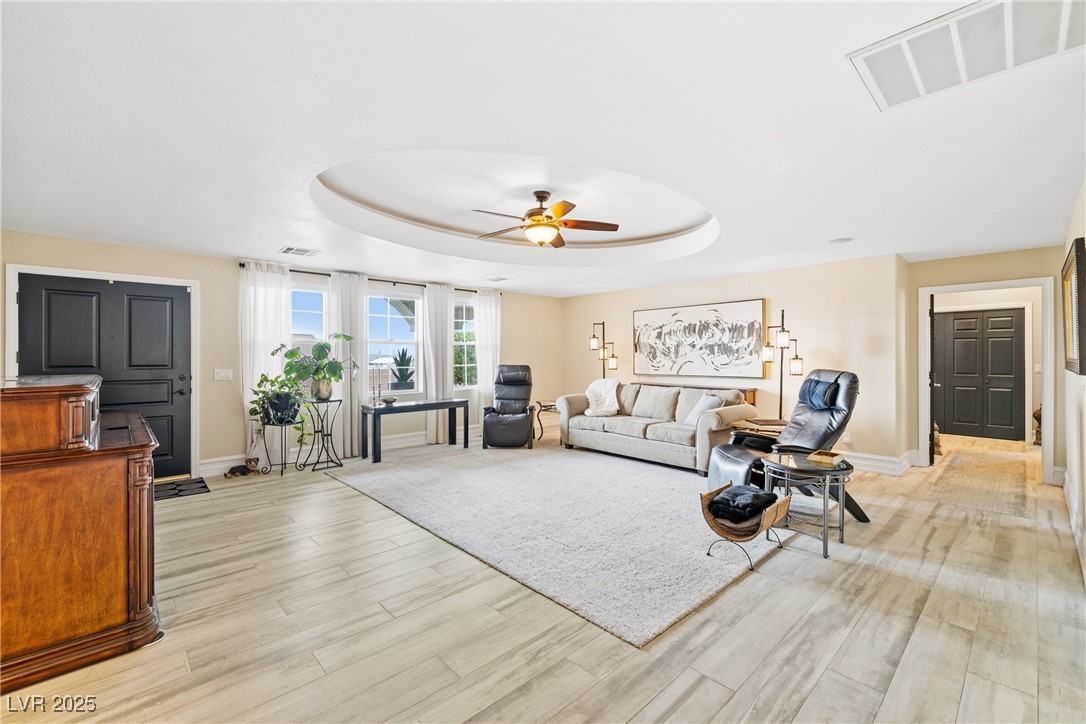 439 Cannes Street Property Photo 3