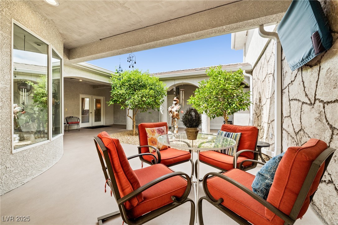 439 Cannes Street Property Photo 25