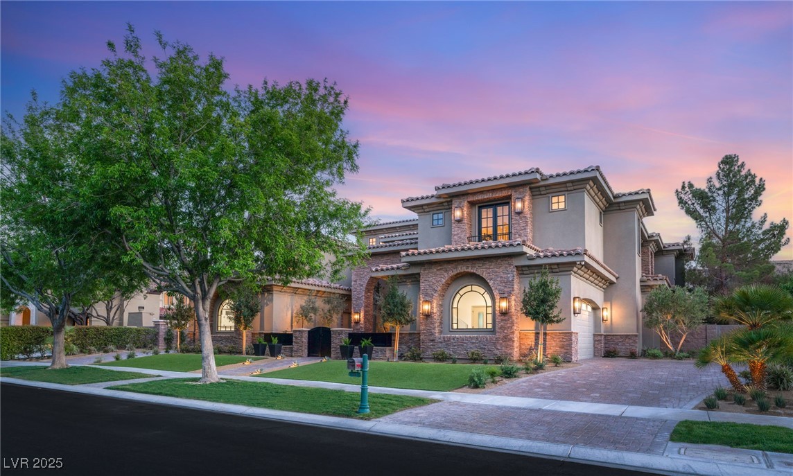 15 Vintage Canyon Street Property Photo