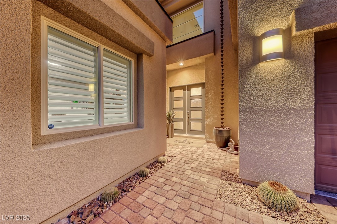 7 Hilltop Crest Street Property Photo 4