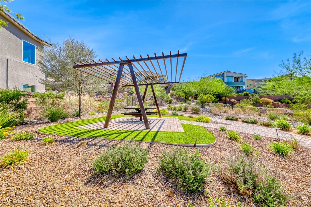 7 Hilltop Crest Street Property Photo 65