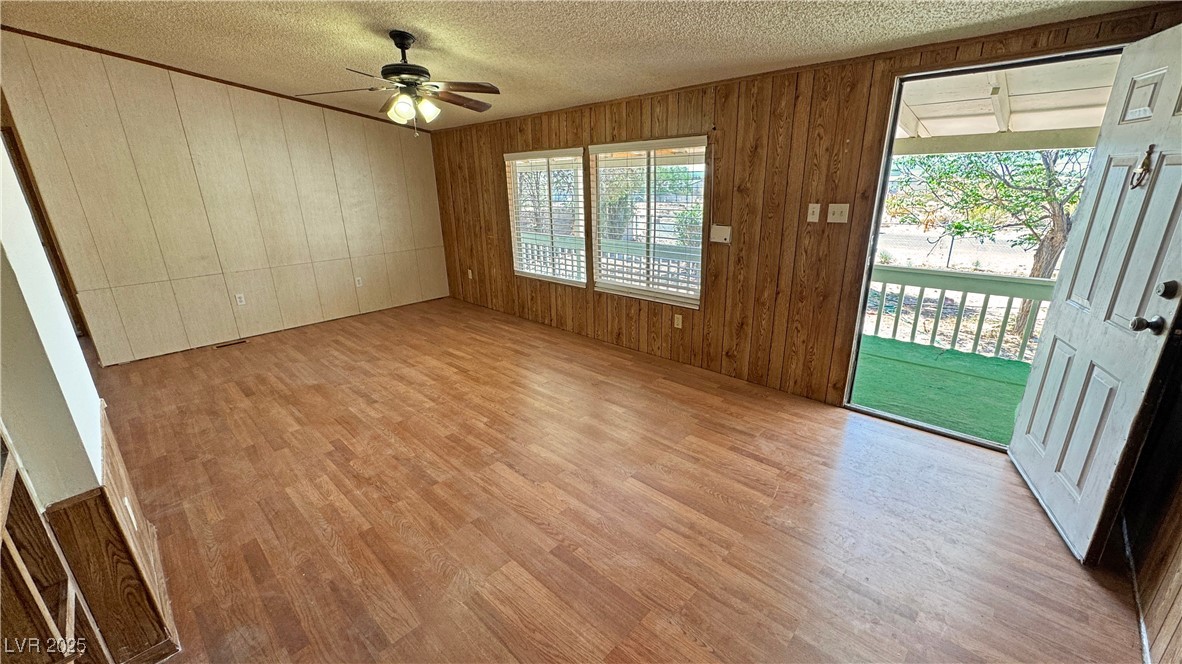 5401 Humbolt Place Property Photo 7