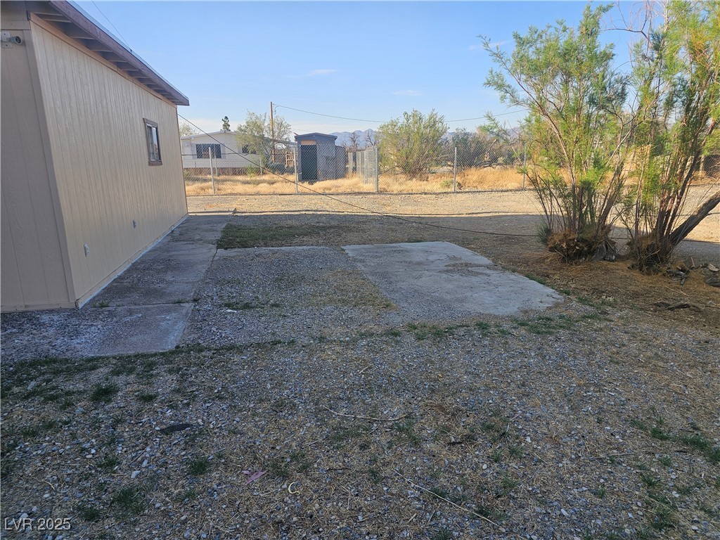 200 South Woodchips Road Property Photo 20