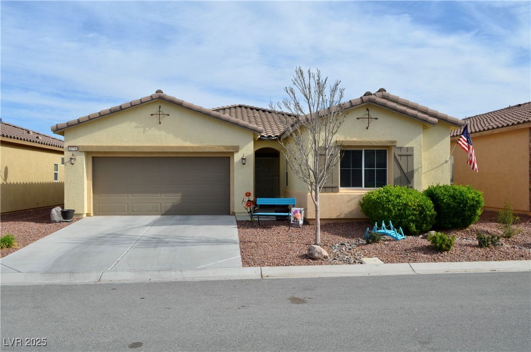 4770 Lorenzo Way Property Photo