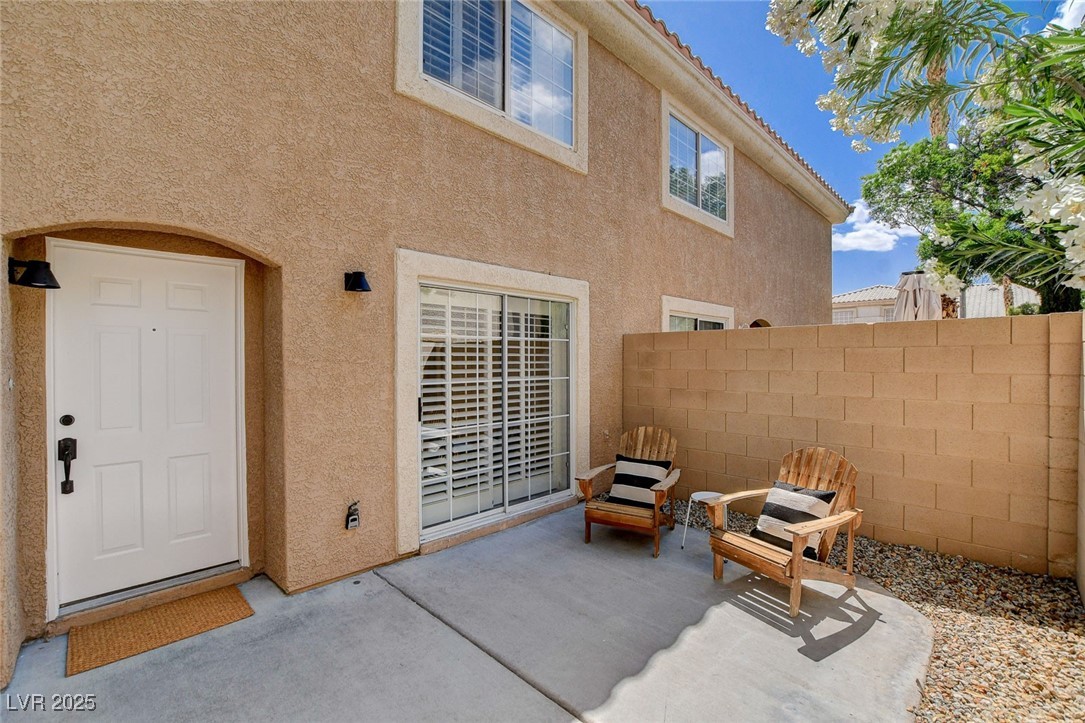 9655 Lame Horse Drive Property Photo