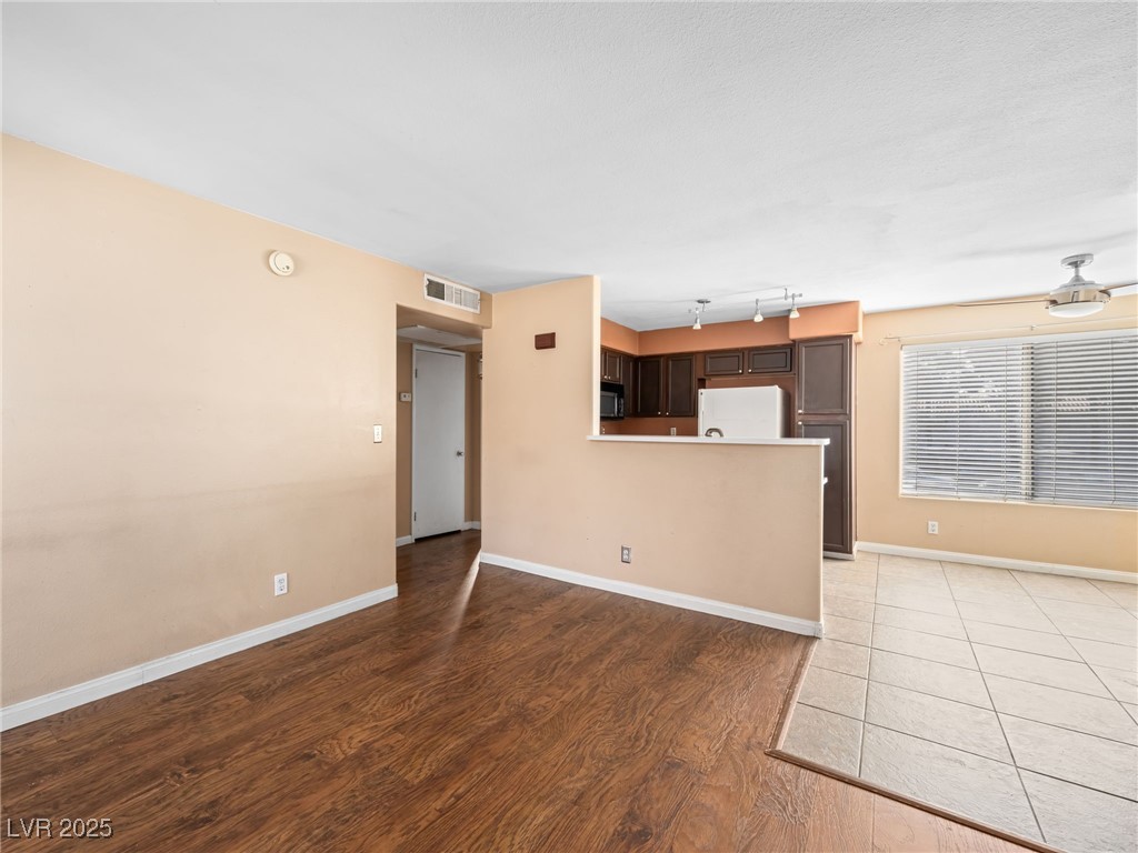 3038 Casey Drive 204 Property Photo 6