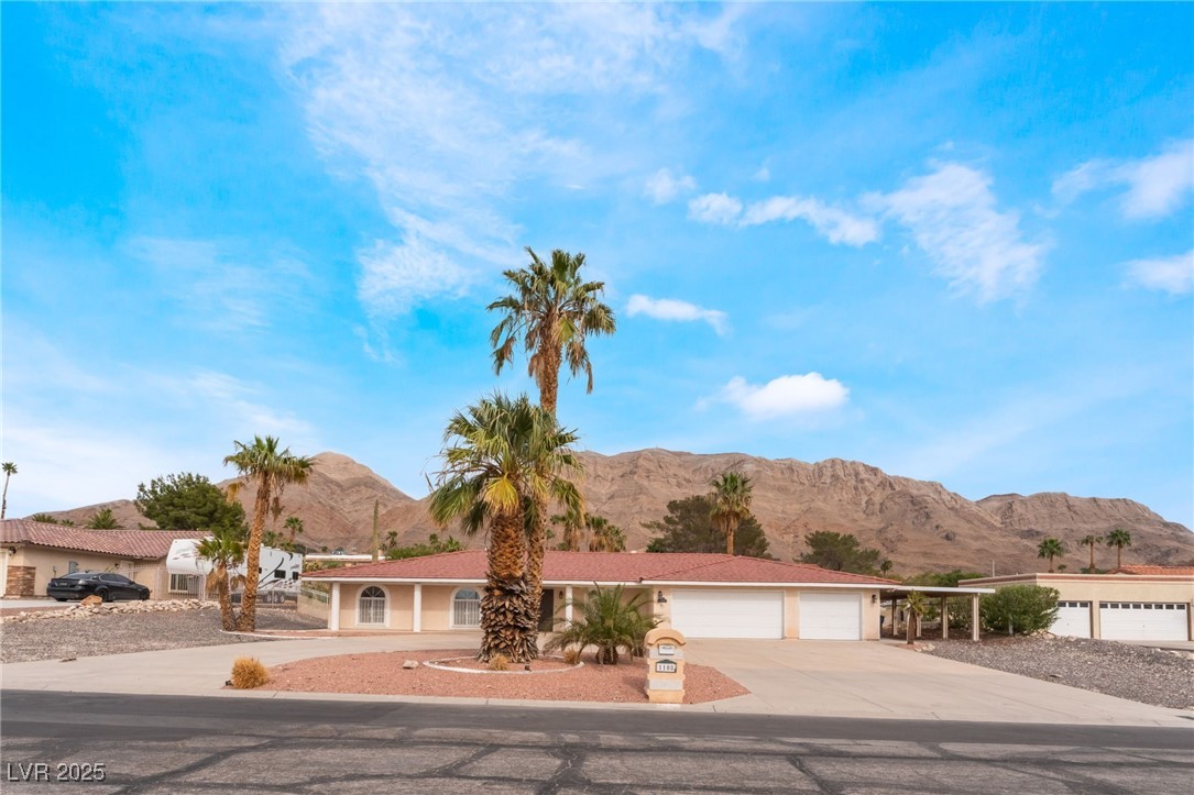 1108 Sidehill Way Property Photo