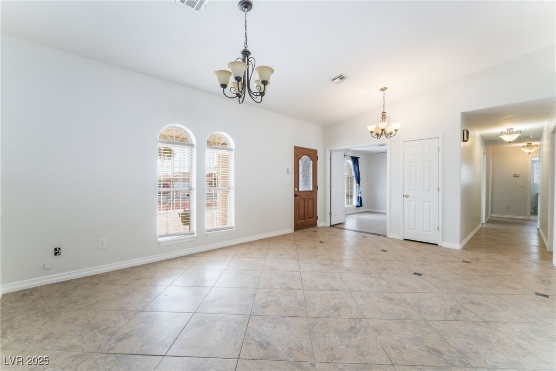 1108 Sidehill Way Property Photo 5