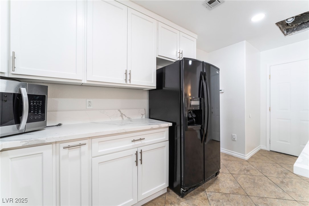 1108 Sidehill Way Property Photo 14