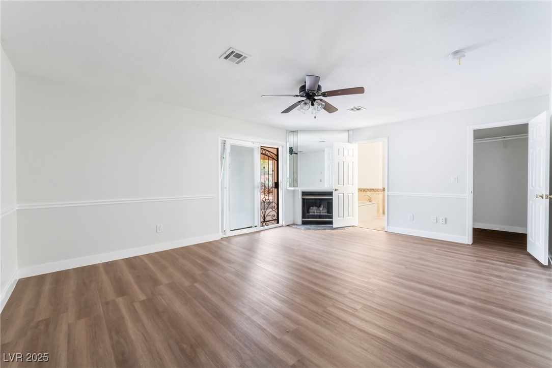 1108 Sidehill Way Property Photo 18