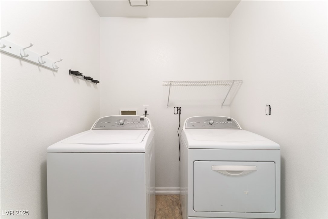 1108 Sidehill Way Property Photo 29