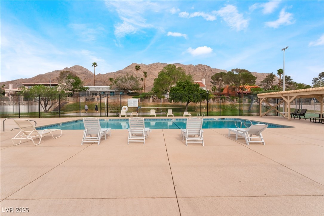 1108 Sidehill Way Property Photo 41