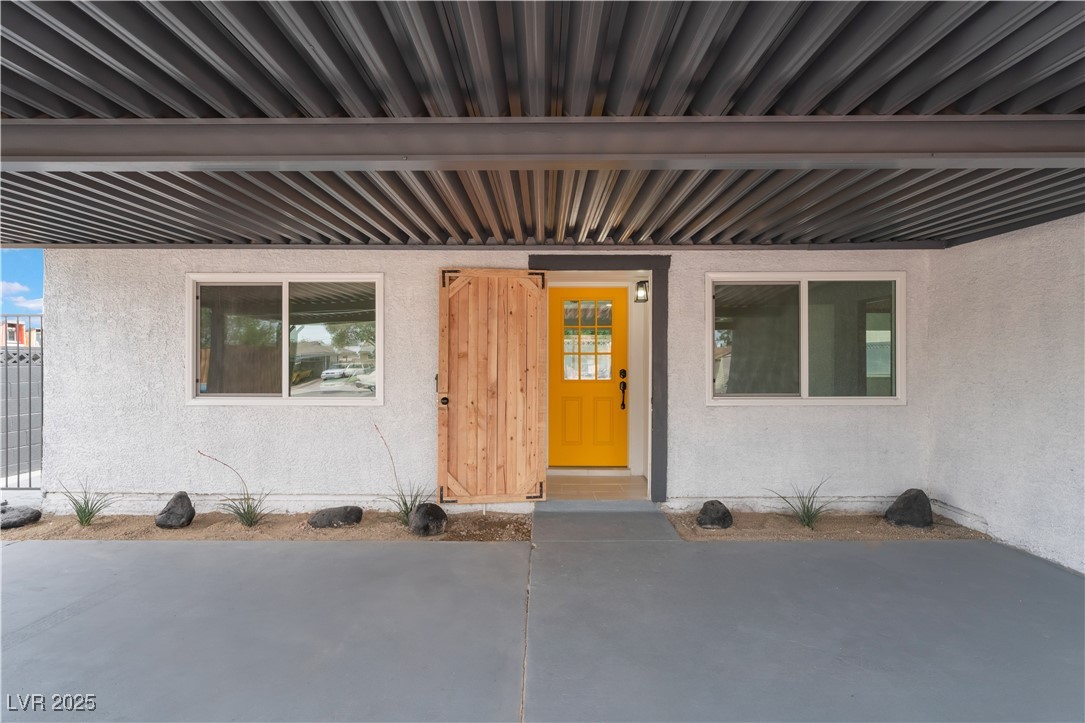 1808 East Saint Louis Avenue Property Photo 3